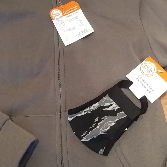 Wondernation 3 piece Hoodie with Masks, Youth Large (10-12) - Picture 3 of 4